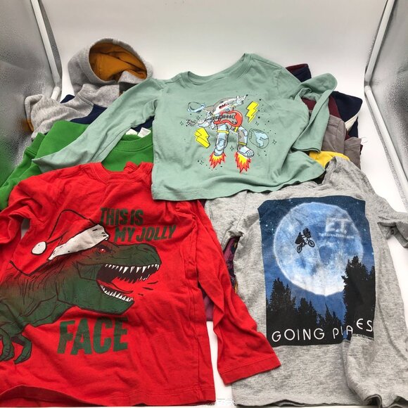 Boys 5T Long Sleeve T Shirts BUNDLE Sweatshirts H&M Oshkosh Gap Mix Fall Winter - Picture 4 of 11